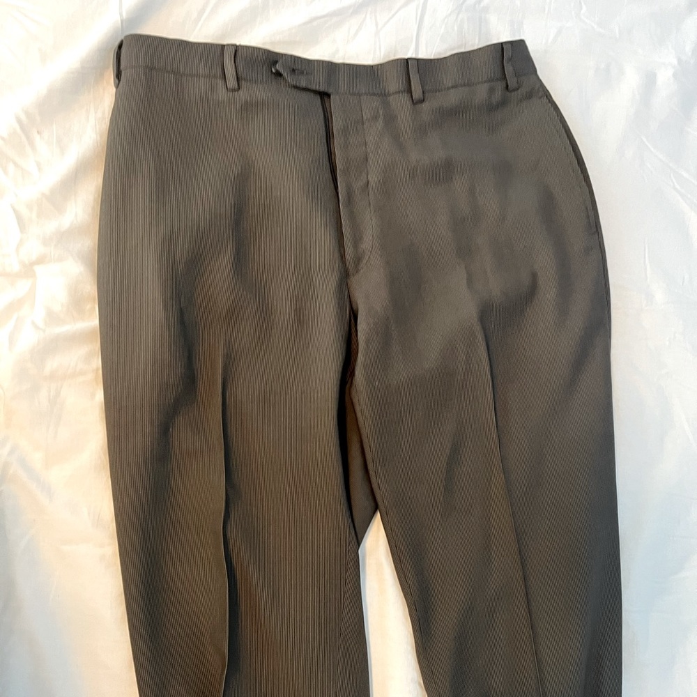 Ralph Lauren 36/30 dress pants. Dark brown with squared pattern